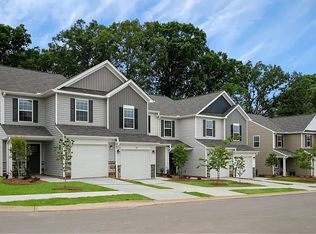 926 Powder Creek Dr, Reidville, SC 29375
