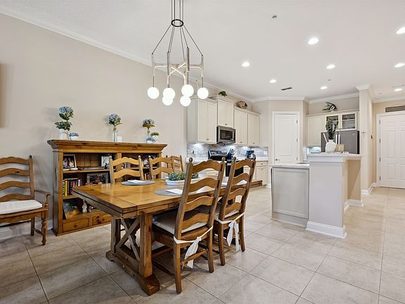 2nd image of 95220 Summerwoods Cir Unit 1204