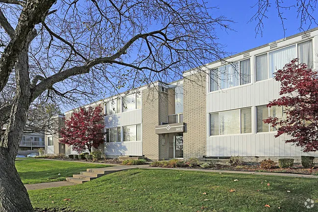 Devon Park Apartments