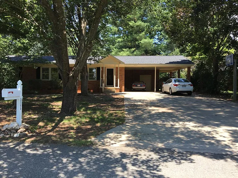 3145 Whitesell Dr — Photo 8