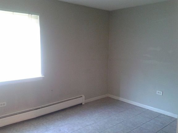 5th image of 9987 Linda Ln APT 2N
