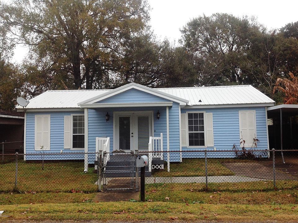 1st image of 204 Norine St