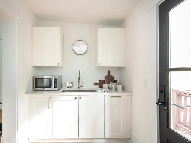 383 Park Ave SE #2 — Photo 5