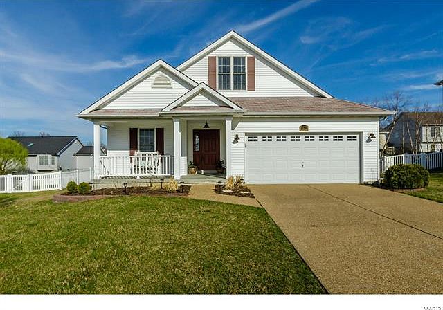 1st image of 256 Kerstyn Dr