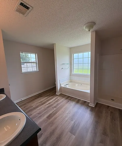 141 Millbrook Dr — Photo 15