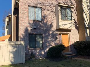 9317 Sparrow Valley Dr, Gaithersburg, MD 20886