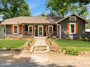 29 Caledonia Rd, Asheville, NC 28803