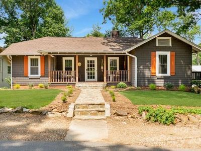 29 Caledonia Rd, Asheville, NC, 28803