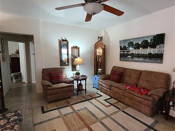 5th image of 3741 Pecos Park Ave