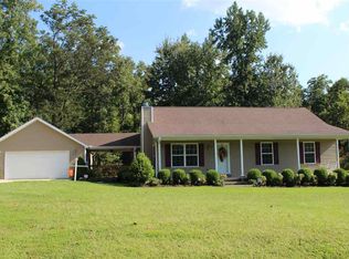 1201 Hamer Rd, Dyersburg, TN 38024