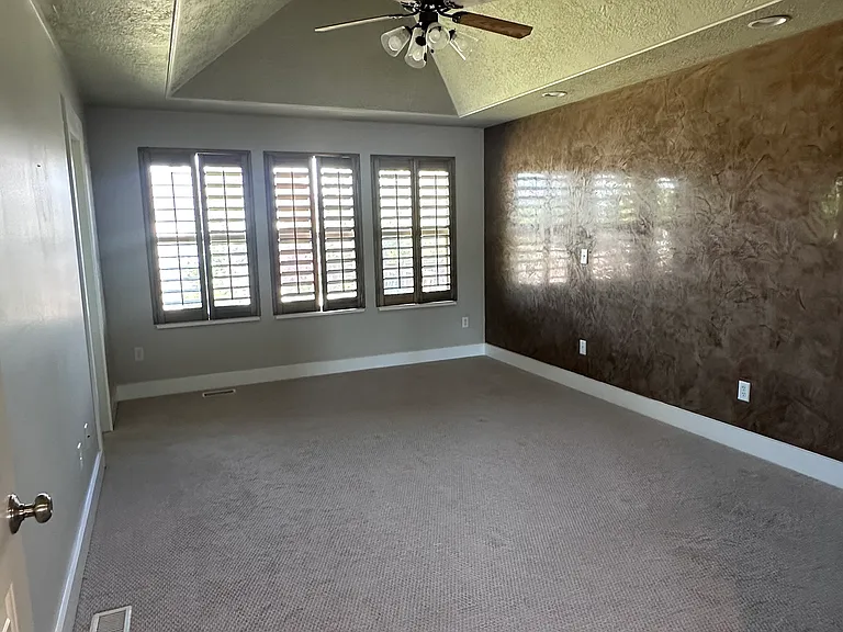 4836 S 5050 W — Photo 13
