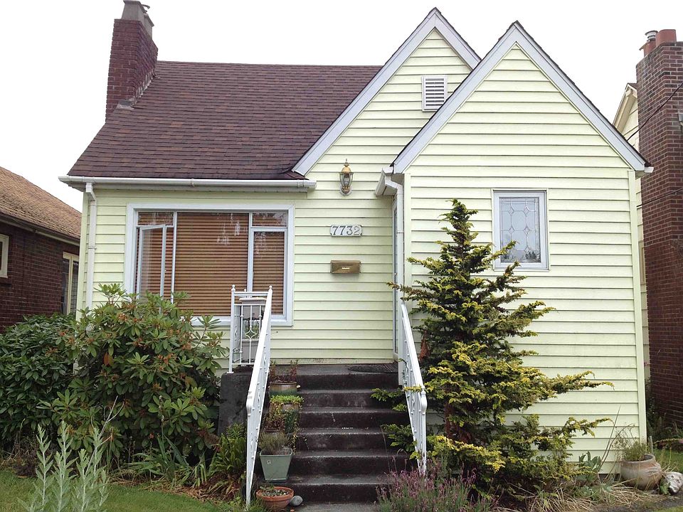 2nd image of 7732 19th Ave NE
