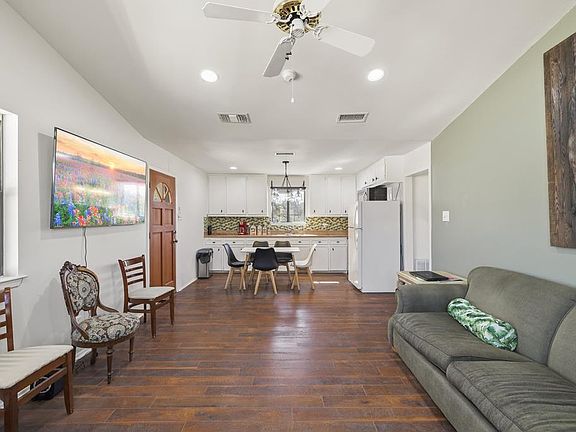 4th image of 149 Avva Dr