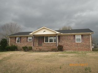 416 Shadowlawn St, McMinnville, TN 37110