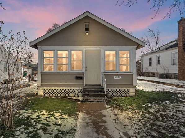 6839 Arkansas Ave, Hammond, IN 46323