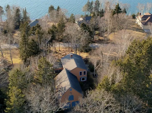 67 Dipper Cove Road, Harpswell, ME 04066