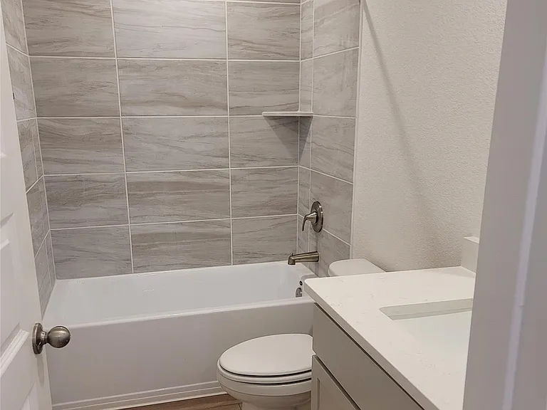 200 Callahan Loop — Photo 11