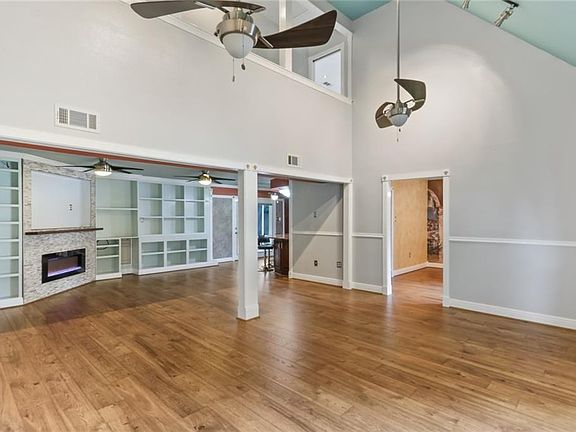 5th image of 1500 E Frisco Dr