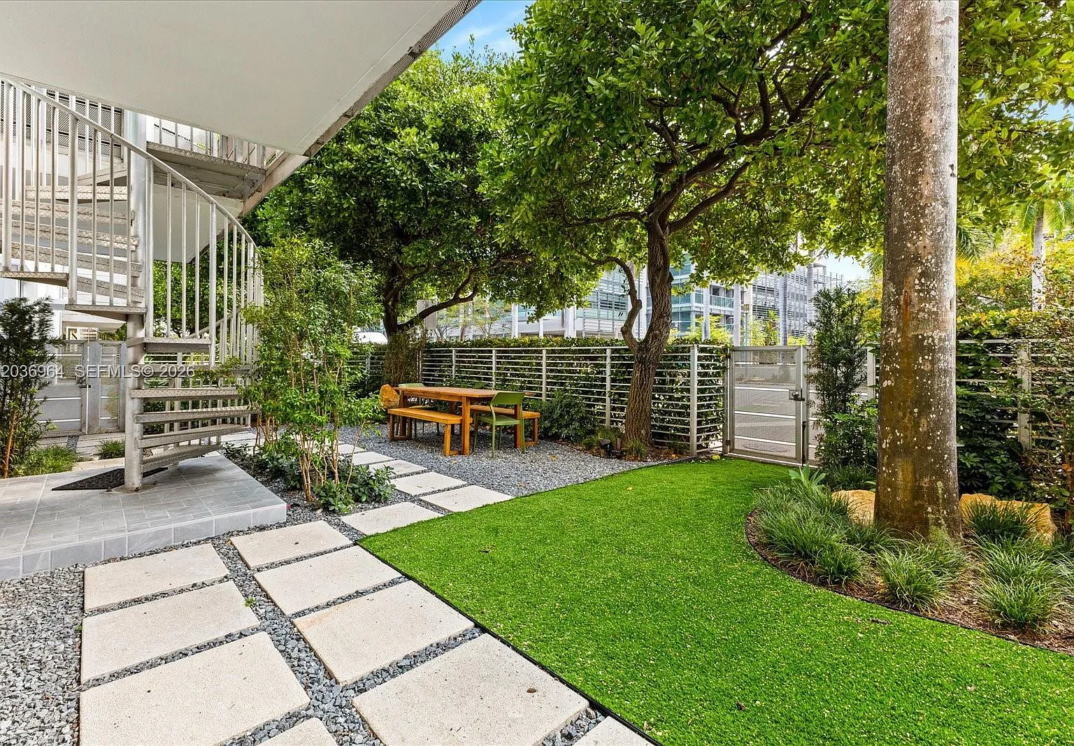 The Montclair Condo — Photo 2