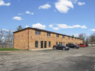 2010 E Empire St #13, Bloomington, IL 61704