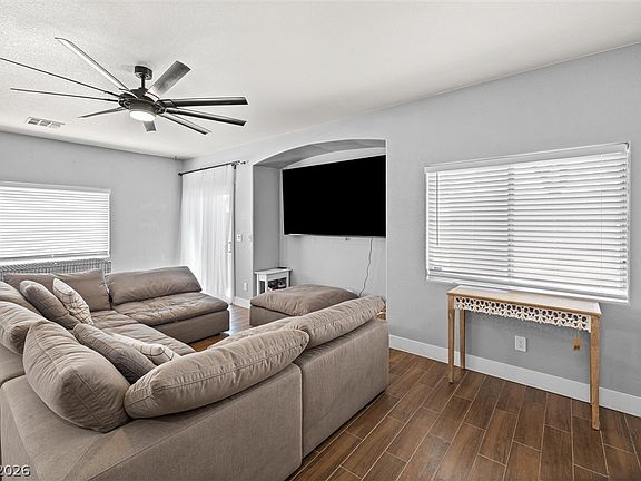 4th image of 5535 Baccarat Ave Unit 103