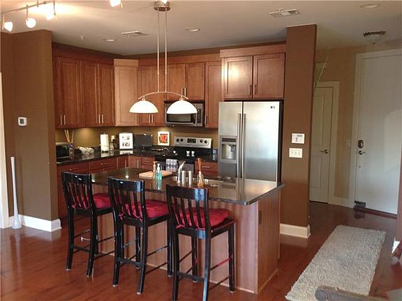 2nd image of 702 Wedgewood Park APT 506