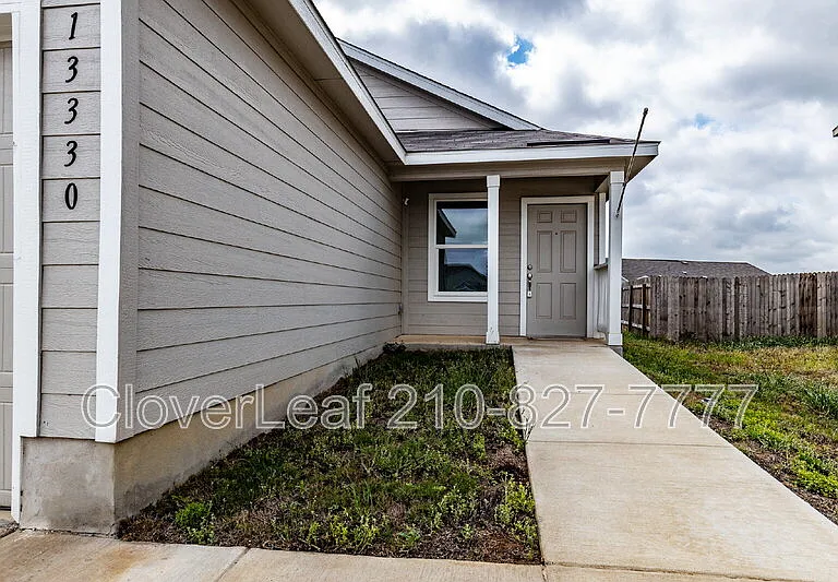 13330 Dutra Rd — Photo 4