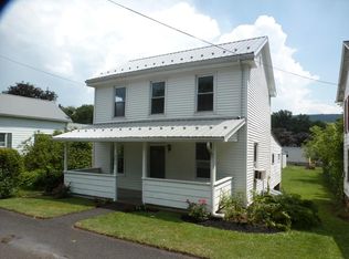 202 E Main St, Thompsontown, PA 17094