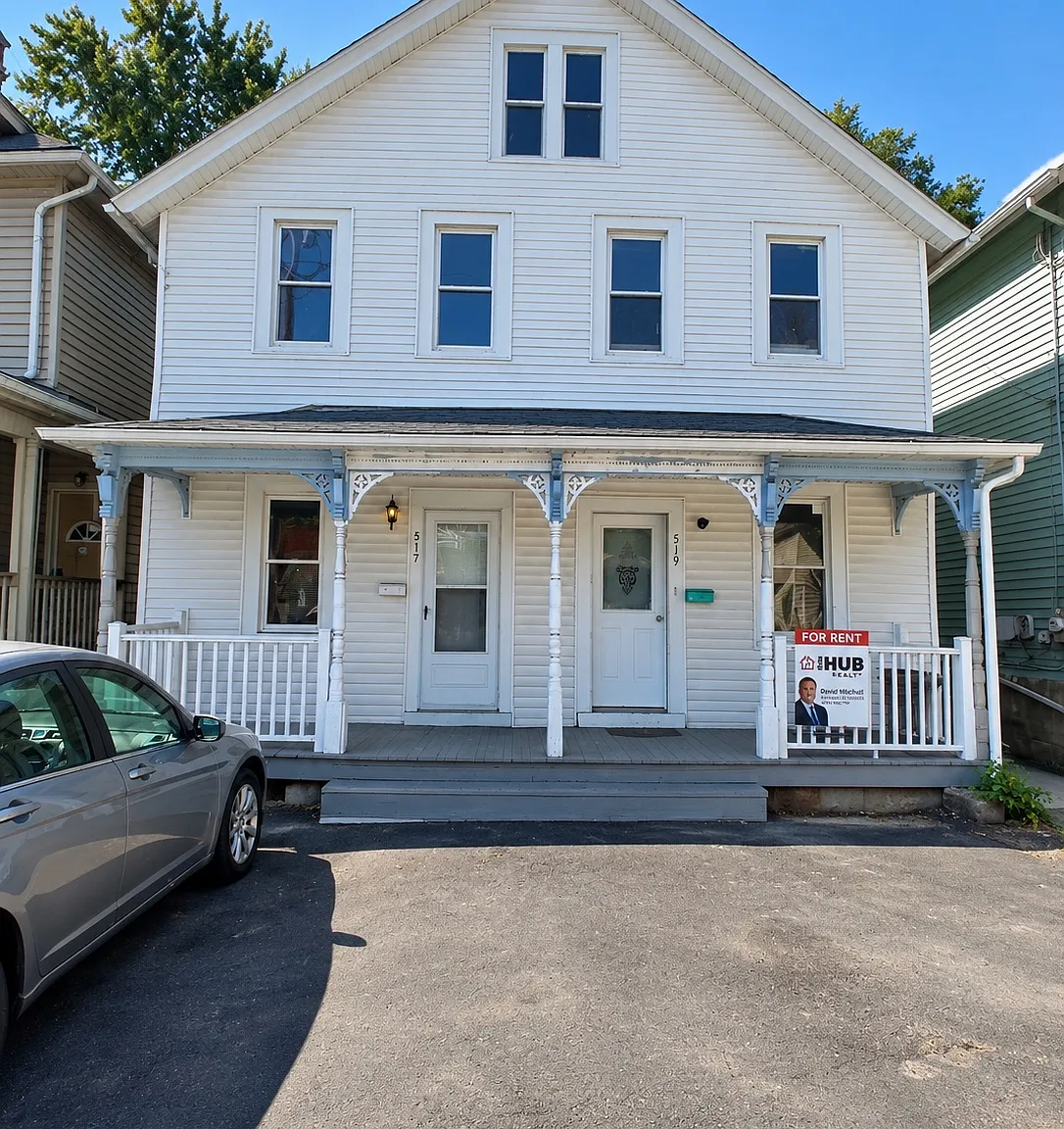 3 bed, $1,400 — Photo 1