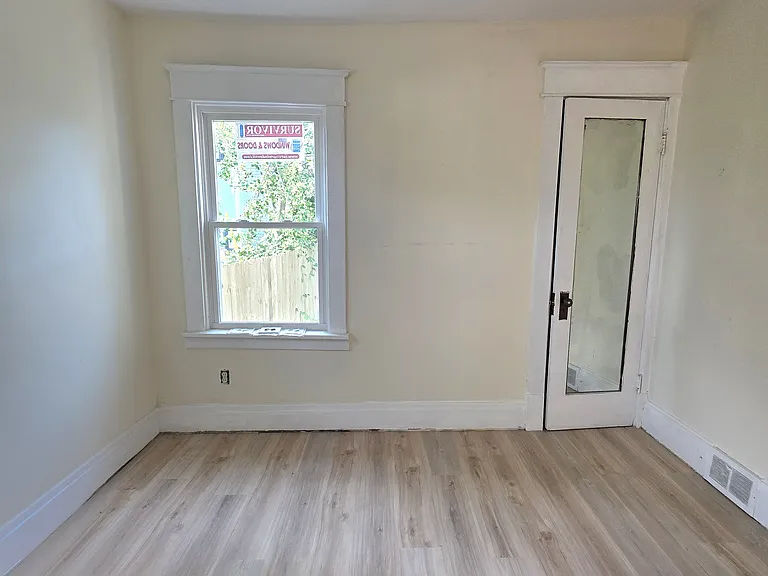 414 Lisbon Ave #1 — Photo 6