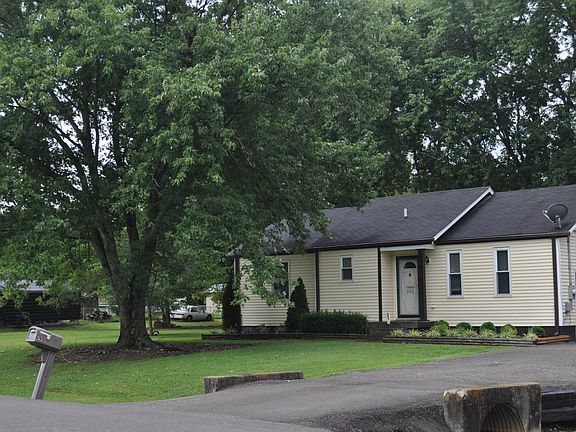 2nd image of 203 E Sagefield Dr