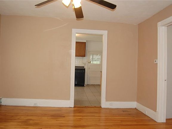 Upper main room