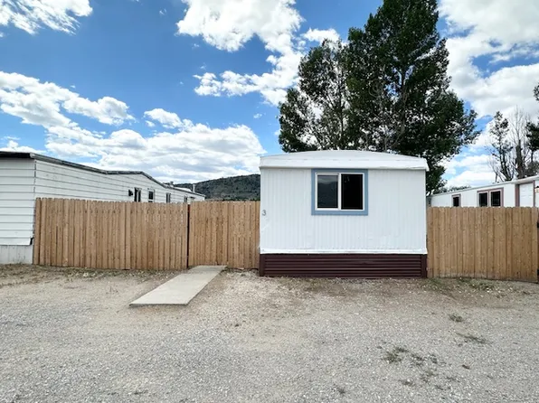 1736 Longfellow St Trailer 3, Butte, MT 59701