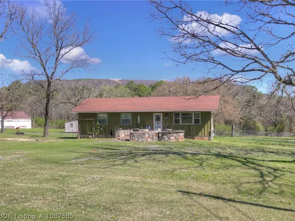 1108 W Morris Creek Rd, Heavener, OK 74937