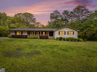 865 Lee Byrd Rd, Loganville, GA 30052