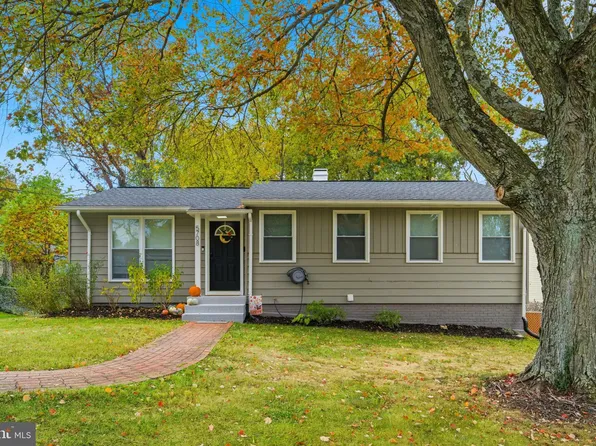 5708 Overly Dr, Alexandria, VA 22310