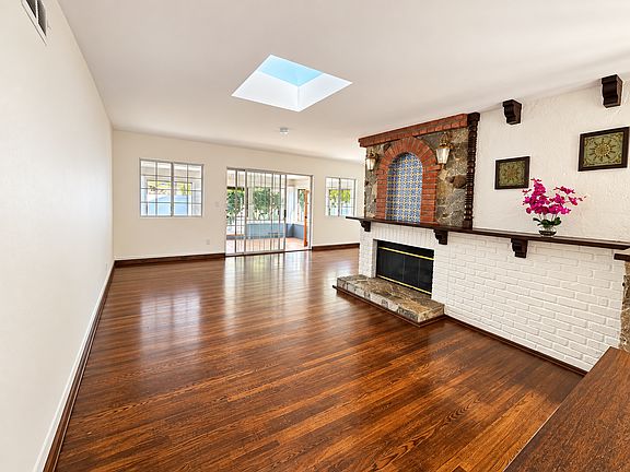 2nd image of 6428 Corbin Ave