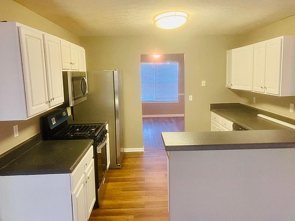 5th image of 312 Silver Springs Ln