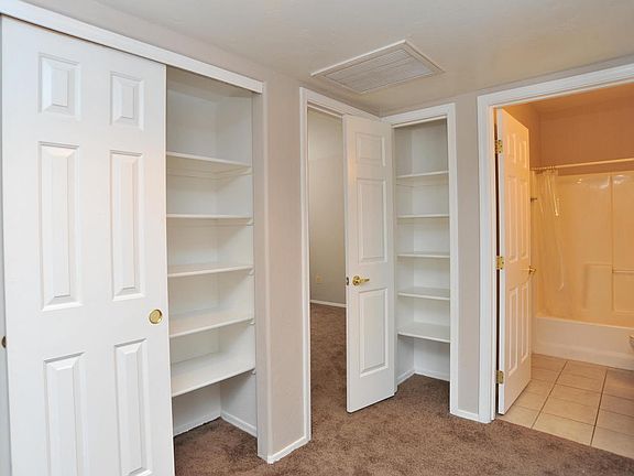 5th image of 2997 N Palo Verde Ave #1&2