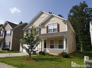 3318 Ernest Russell Ct, Charlotte, NC 28269