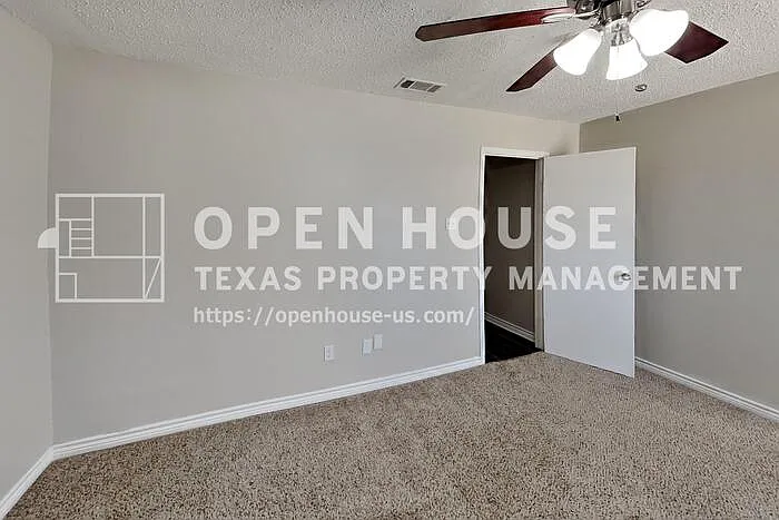 833 Harvest Glen Dr — Photo 11