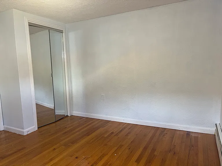132 Larkin St #1 — Photo 16
