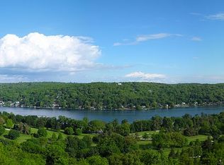 5 Golf View Ter, Sparta, NJ 07871