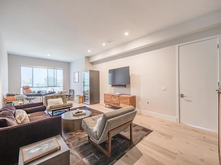 1115 14th St #Penthouse 306 — Photo 33
