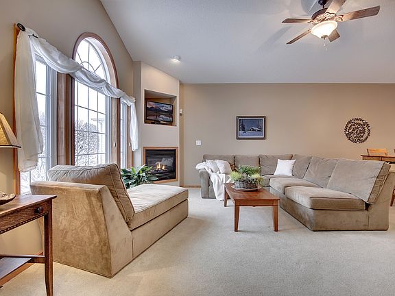 3rd image of 5427 Provence Lane