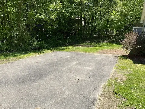 2 bed, 740 sqft, $1,900 — Photo 3