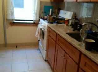 3049 33rd St APT 2, Astoria, NY 11102