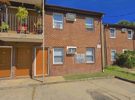 1560 Aspin St, Norfolk, VA