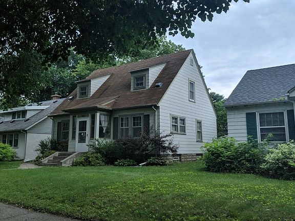 2nd image of 4117 44th Ave S
