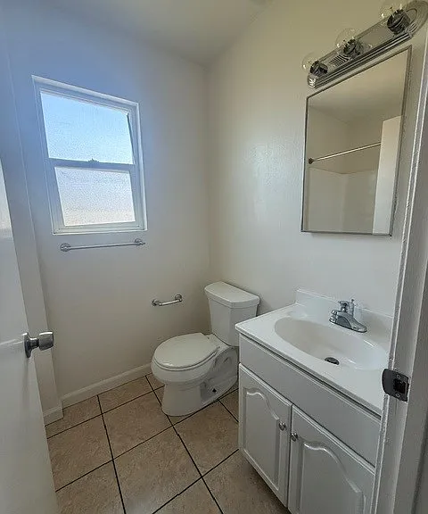 2417 6th St #10 — Photo 9